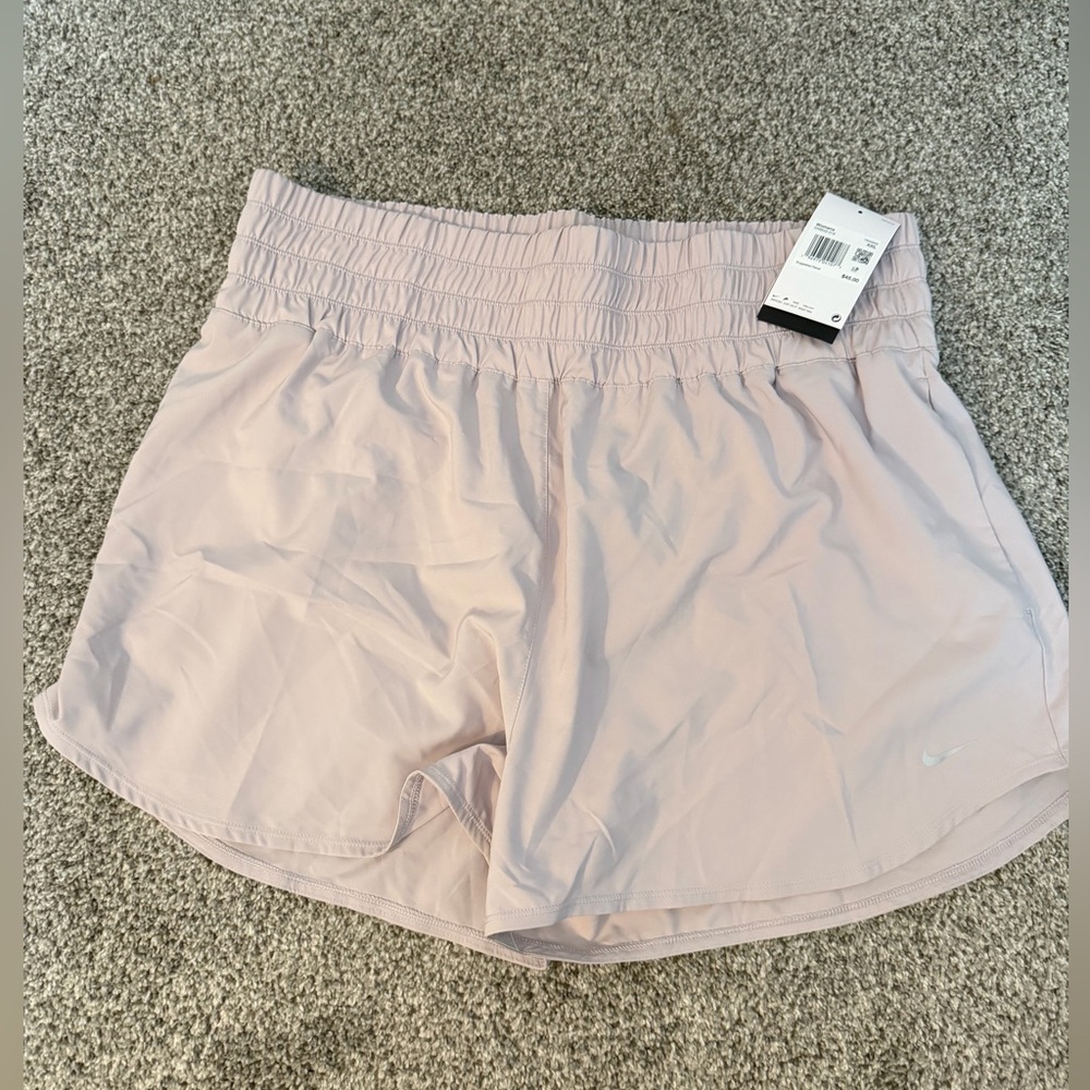 Nike Dri-FIT Ultra High-Waisted 3" Brief-Lined Shorts